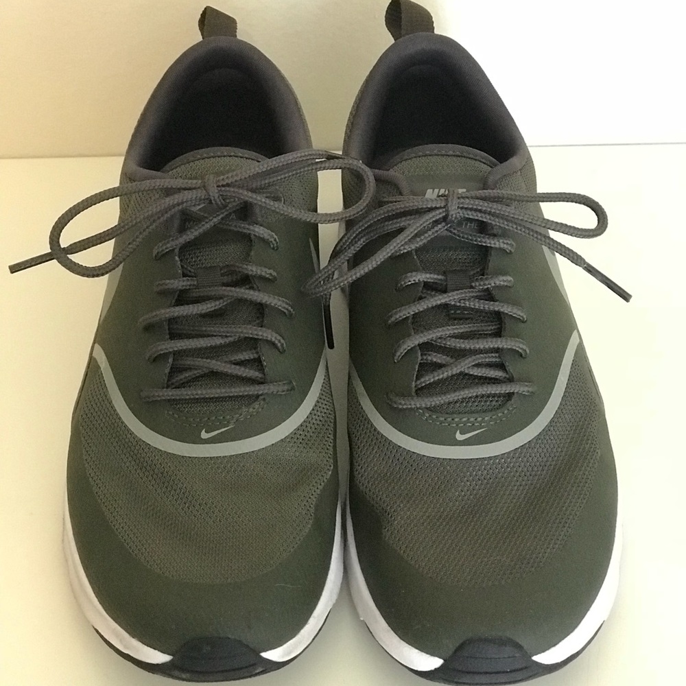 Nike Air Max Thea Sneakers